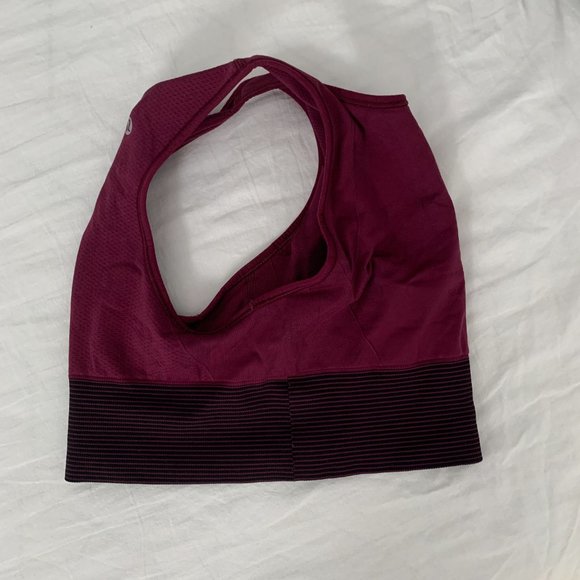 Lululemon Ebb to Train Bra *Wash Size 6 - Picture 6 of 14